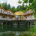 Aurora Apartment *