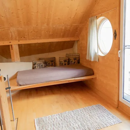 Aurora Apartment